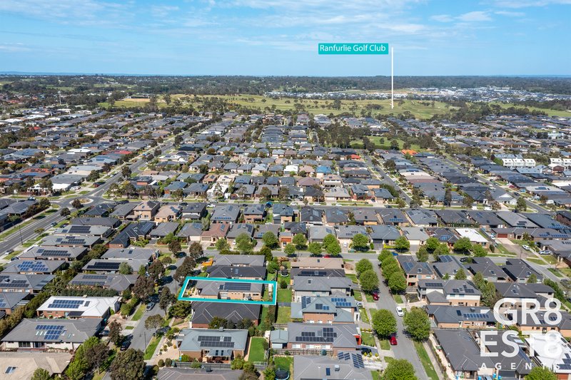 Photo - 32 John Russell Road, Cranbourne West VIC 3977 - Image 20