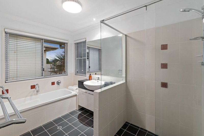 Photo - 32 John Street, Manly West QLD 4179 - Image 26