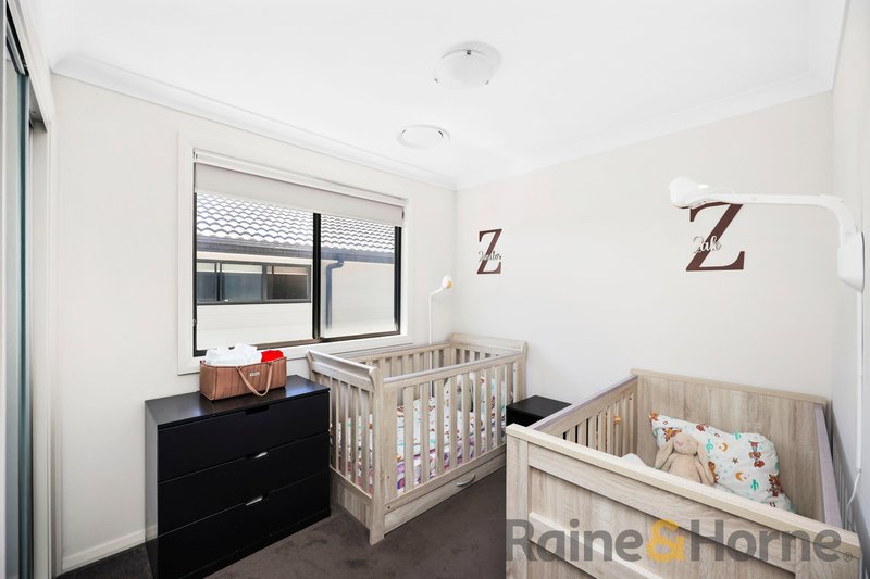 Photo - 32 Jonica Road, Austral NSW 2179 - Image 11
