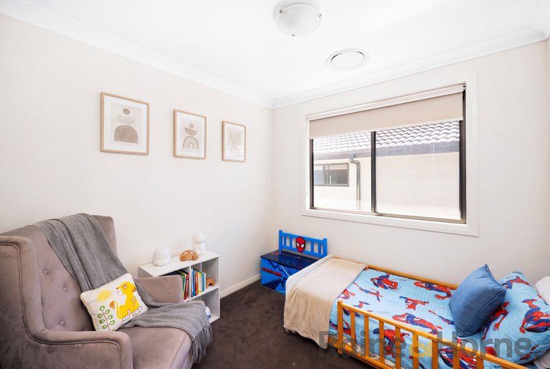 Photo - 32 Jonica Road, Austral NSW 2179 - Image 13