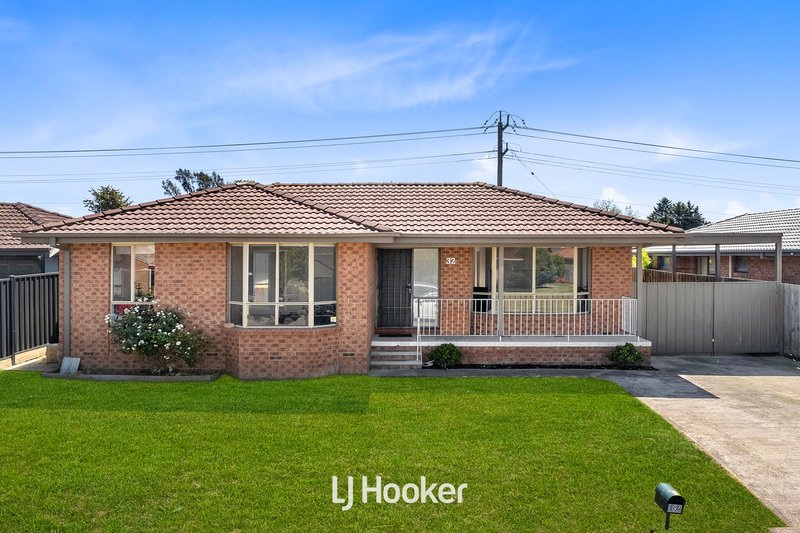 32 Justin Circuit, Hampton Park VIC 3976