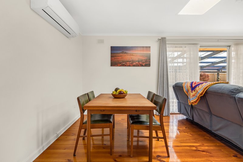 Photo - 32 Justinian Street, Elizabeth Downs SA 5113 - Image 5