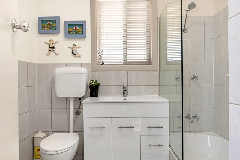 Photo - 32 Justinian Street, Elizabeth Downs SA 5113 - Image 16