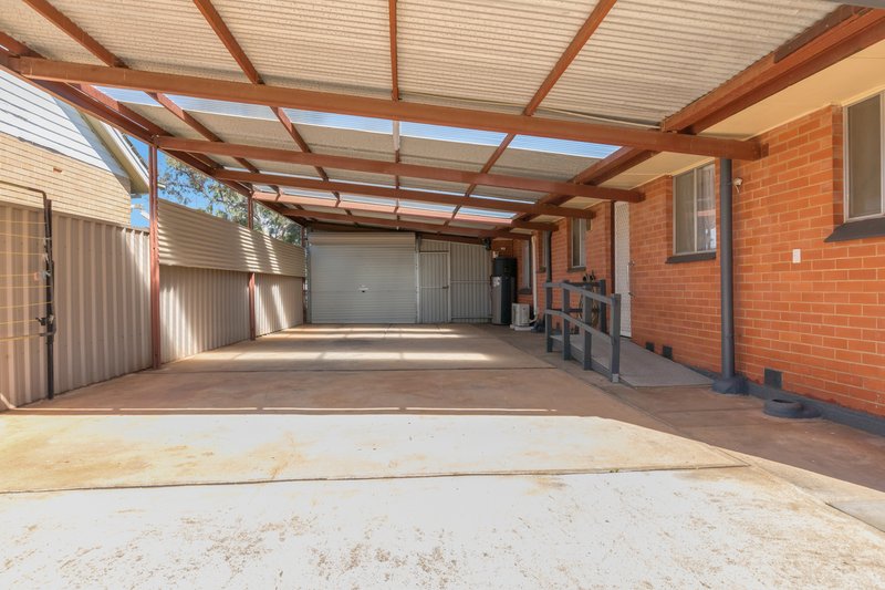 Photo - 32 Justinian Street, Elizabeth Downs SA 5113 - Image 20