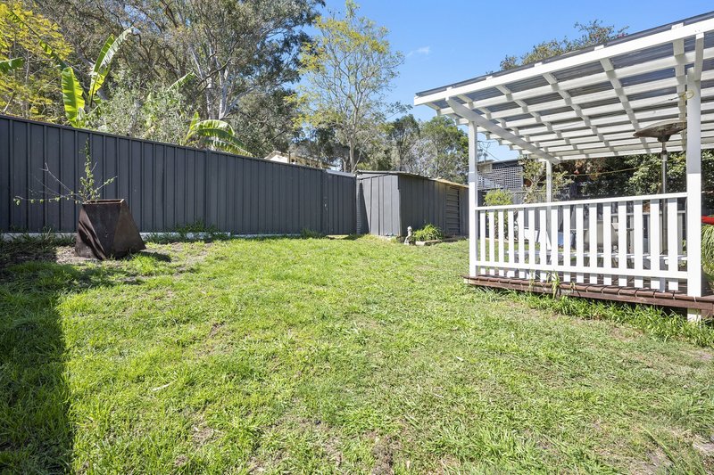 Photo - 32 Kalinda Road, Bar Point NSW 2083 - Image 17