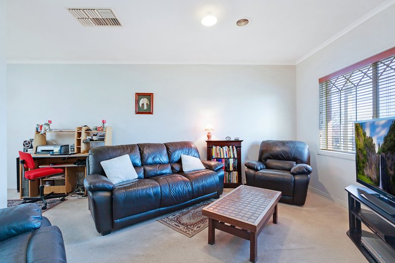 Photo - 32 Kathleen Street, Rosanna VIC 3084 - Image 3