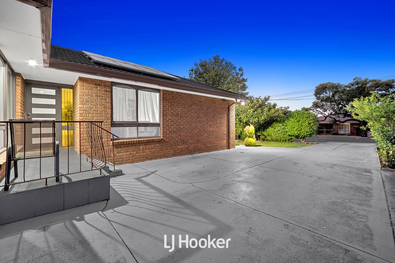 Photo - 32 Kays Avenue, Hallam VIC 3803 - Image 3