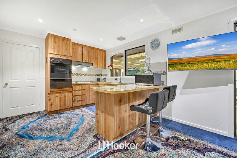 Photo - 32 Kays Avenue, Hallam VIC 3803 - Image 9