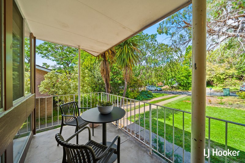 Photo - 32 Keartland Street, Page ACT 2614 - Image 2