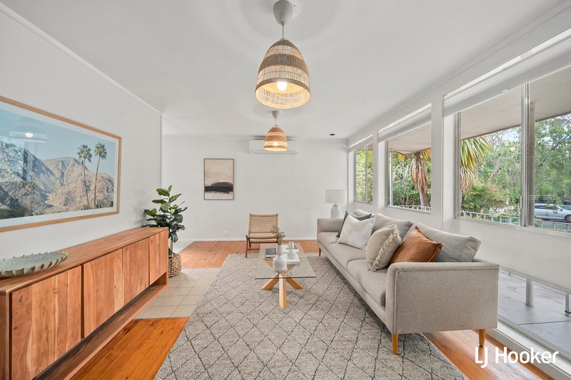 Photo - 32 Keartland Street, Page ACT 2614 - Image 3