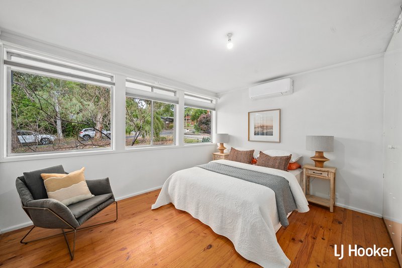 Photo - 32 Keartland Street, Page ACT 2614 - Image 6