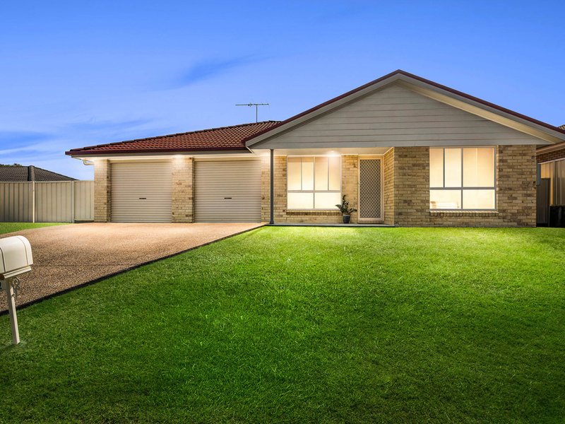 32 Kelly Circle, Rutherford NSW 2320