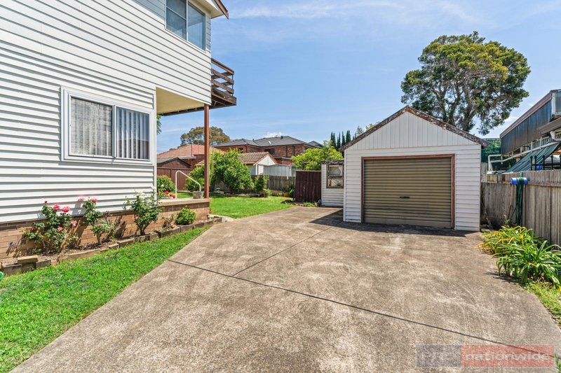 Photo - 32 Kennedy Street, Panania NSW 2213 - Image 9