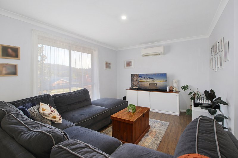 Photo - 32 Kenneth Watson Drive, Bandiana VIC 3691 - Image 2