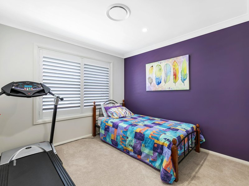 Photo - 32 Keswick Drive, Lake Haven NSW 2263 - Image 12