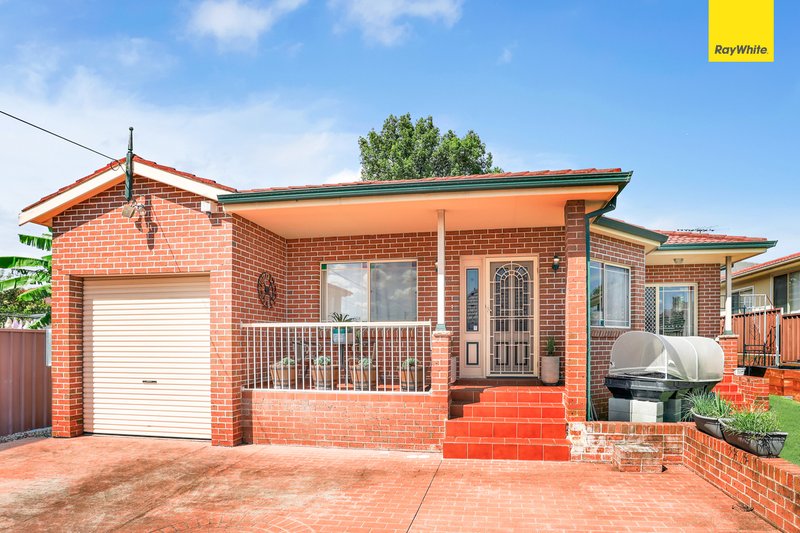 32 Kimberley Street, Merrylands NSW 2160