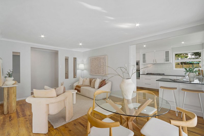 Photo - 32 Kingaroy Street, Stafford Heights QLD 4053 - Image 1