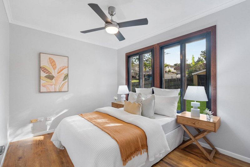 Photo - 32 Kingaroy Street, Stafford Heights QLD 4053 - Image 13