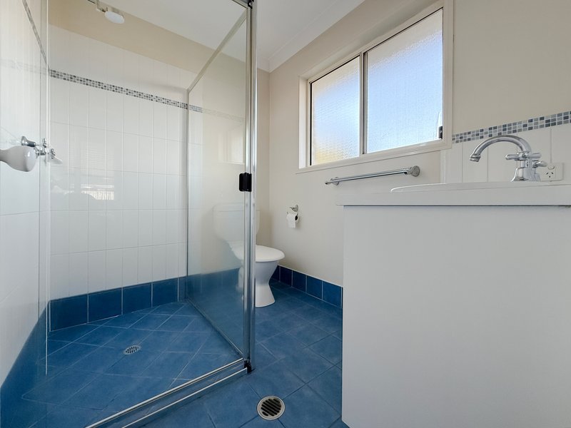 Photo - 32 Kingma Crescent, Caboolture QLD 4510 - Image 7