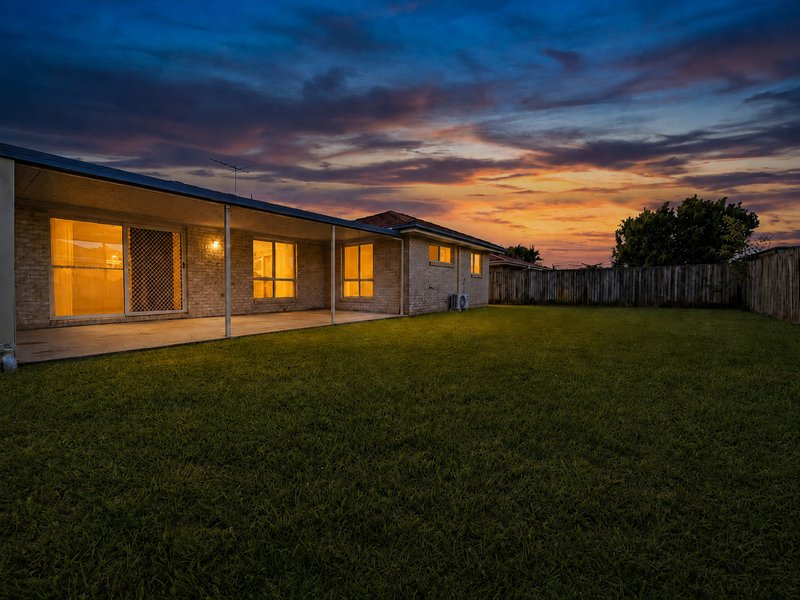 Photo - 32 Kingma Crescent, Caboolture QLD 4510 - Image 14