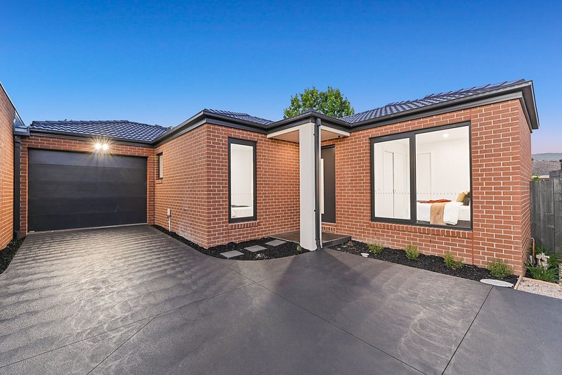 3/2 Kirby Court, Ferntree Gully VIC 3156