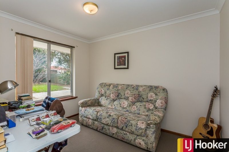 Photo - 32 Kookerbrook Street, Dudley Park WA 6210 - Image 11