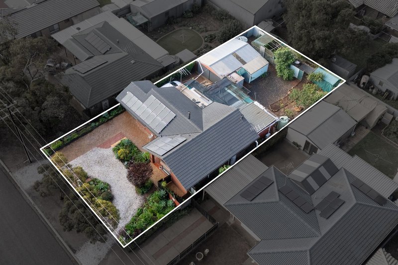 Photo - 32 Lachlan Avenue, Murray Bridge SA 5253 - Image 15