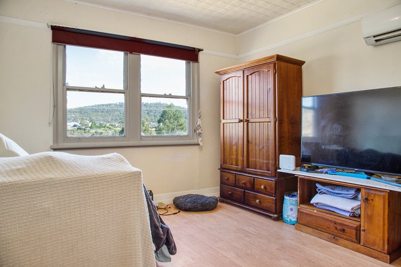 Photo - 32 Lachlan Road, New Norfolk TAS 7140 - Image 6