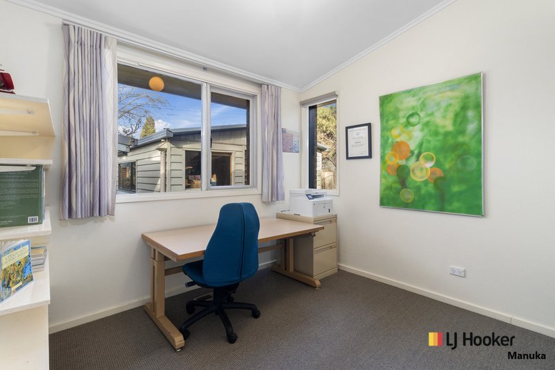 Photo - 32 Lambert Street, Lyneham ACT 2602 - Image 9