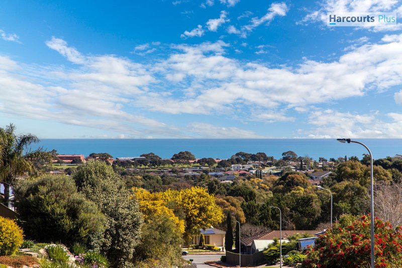 Photo - 32 Lapwing Street, Hallett Cove SA 5158 - Image 4