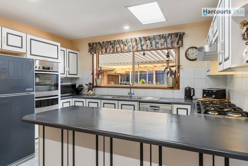 Photo - 32 Lapwing Street, Hallett Cove SA 5158 - Image 13