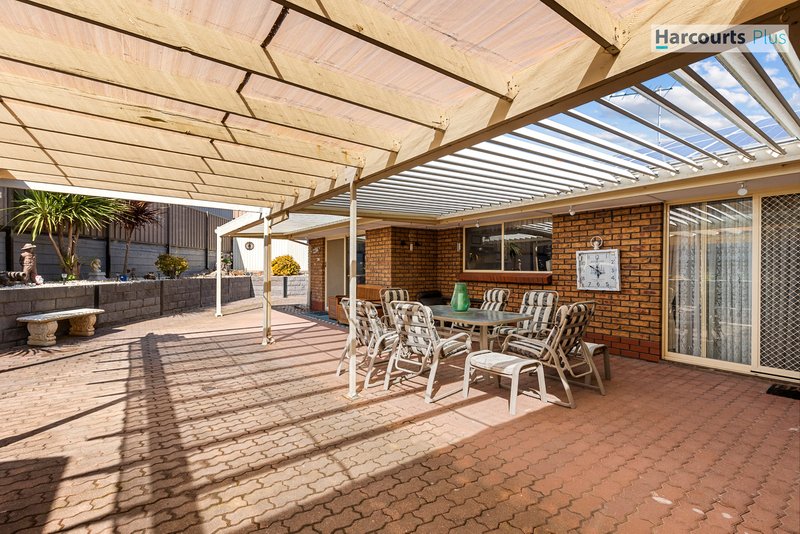 Photo - 32 Lapwing Street, Hallett Cove SA 5158 - Image 23