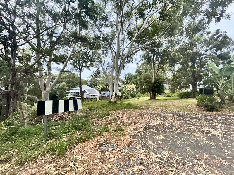 Photo - 32 Leanne Street, Macleay Island QLD 4184 - Image 5