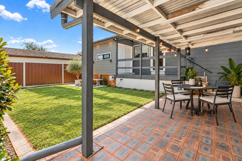 Photo - 32 Leigh Avenue, Roselands NSW 2196 - Image 6