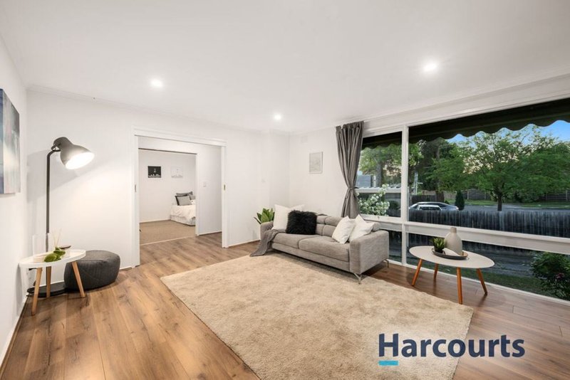 Photo - 32 Leonard Street, Bayswater VIC 3153 - Image 5