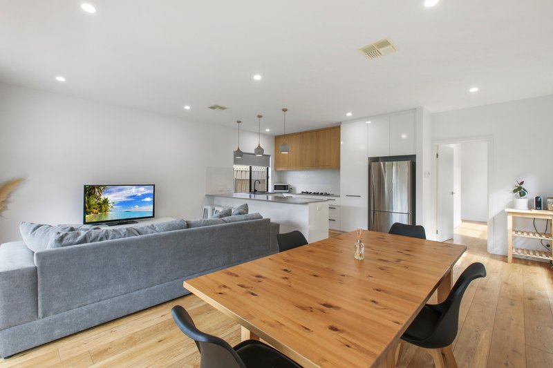 Photo - 32 Lexington Road, Henley Beach South SA 5022 - Image 5