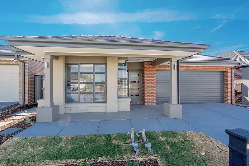 32 Liewah Circuit, Craigieburn VIC 3064