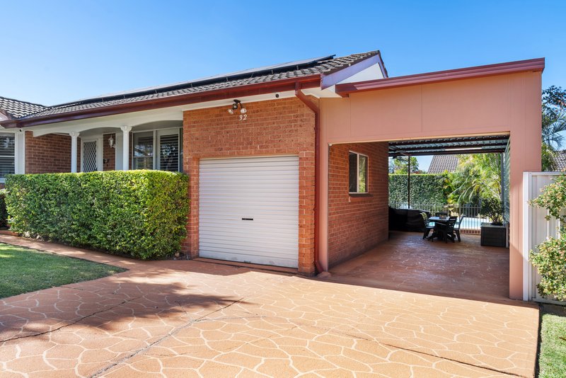 Photo - 32 Lily Street, Wetherill Park NSW 2164 - Image 2