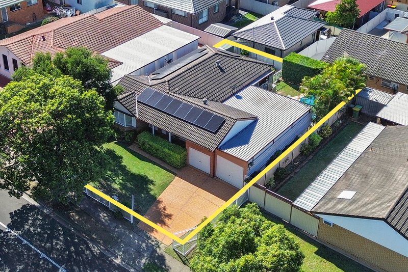 Photo - 32 Lily Street, Wetherill Park NSW 2164 - Image 16