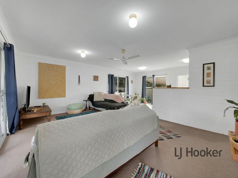 Photo - 32 Lomandra Street, Boyne Island QLD 4680 - Image 15