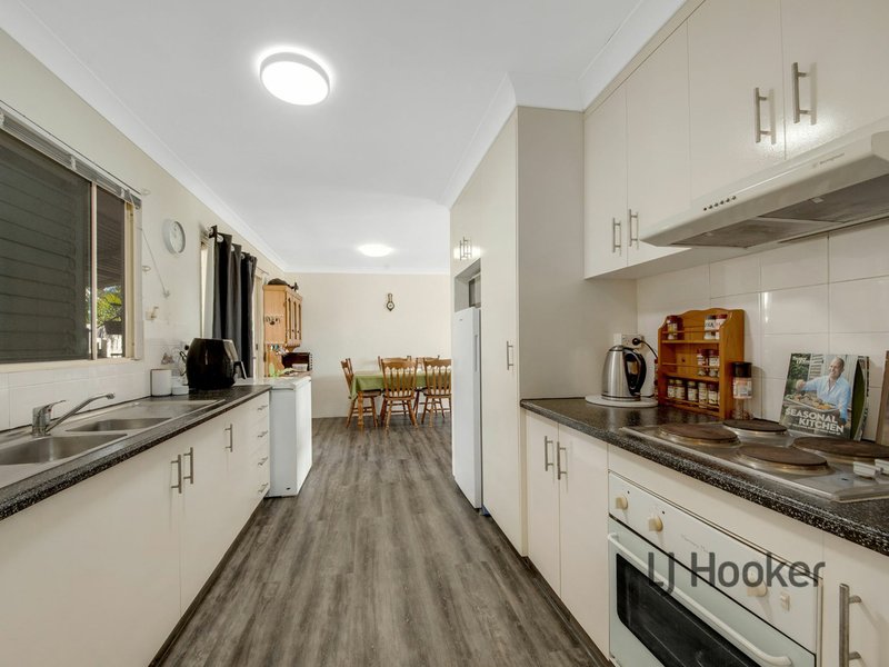 Photo - 32 Lomandra Street, Boyne Island QLD 4680 - Image 21