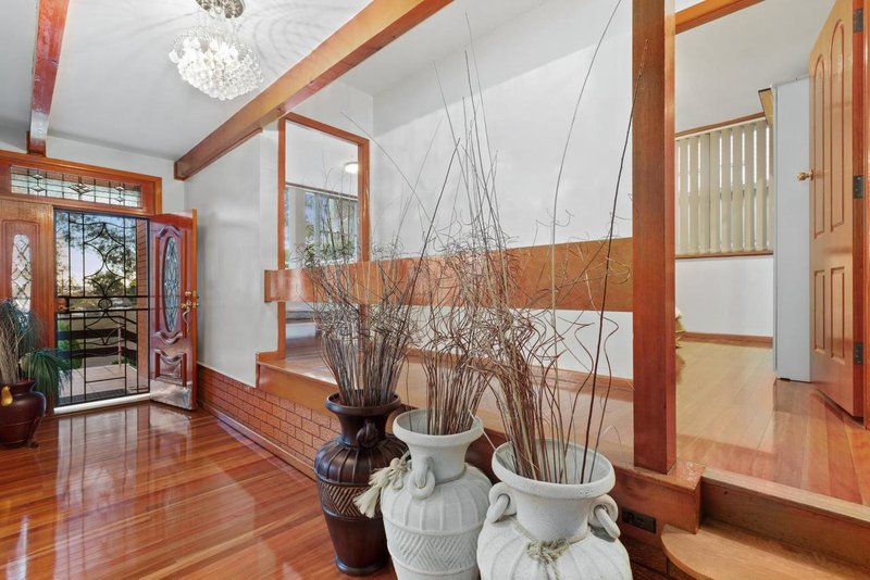 Photo - 32 Lookout Drive, Mount Pritchard NSW 2170 - Image 2