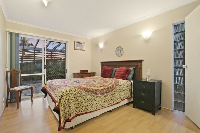 Photo - 32 Lorrikeet Street, Bundamba QLD 4304 - Image 7