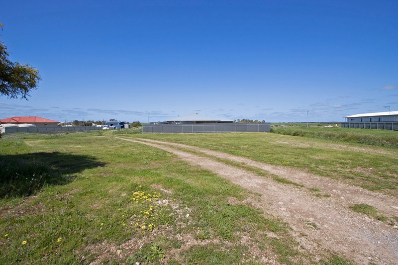 Photo - 32 (Lot 68) Reef Crescent, Point Turton SA 5575 - Image 7