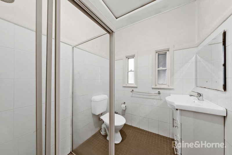 Photo - 32 Macquarie Road, Ingleburn NSW 2565 - Image 8