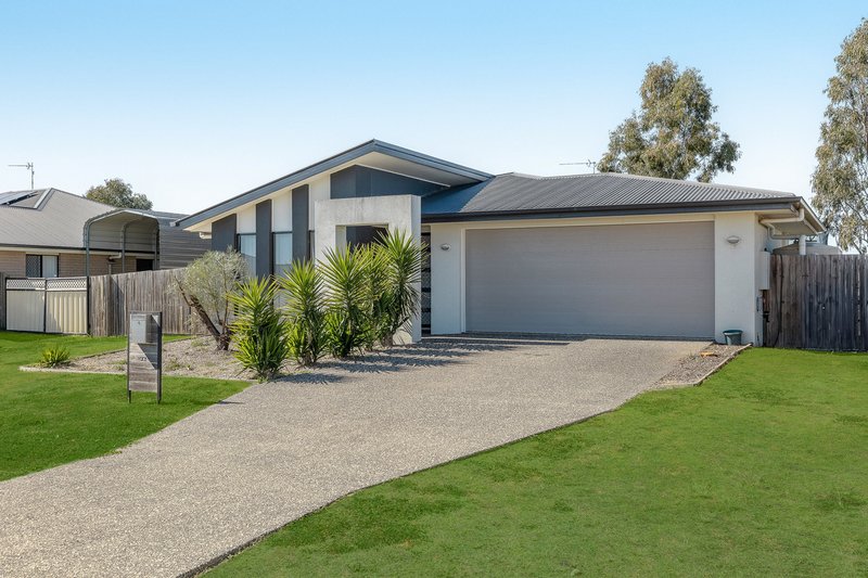 32 Magpie Drive, Cambooya QLD 4358