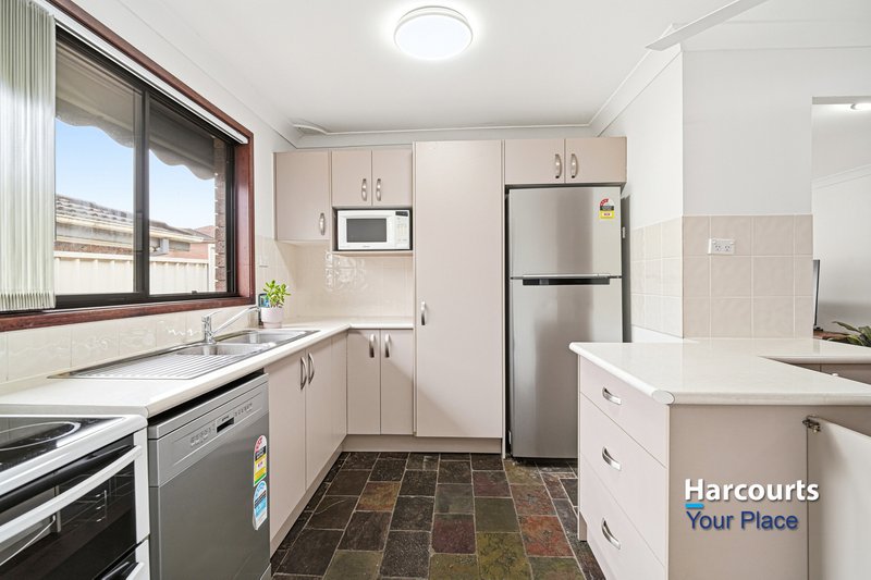 Photo - 32 Marrett Way, Cranebrook NSW 2749 - Image 5