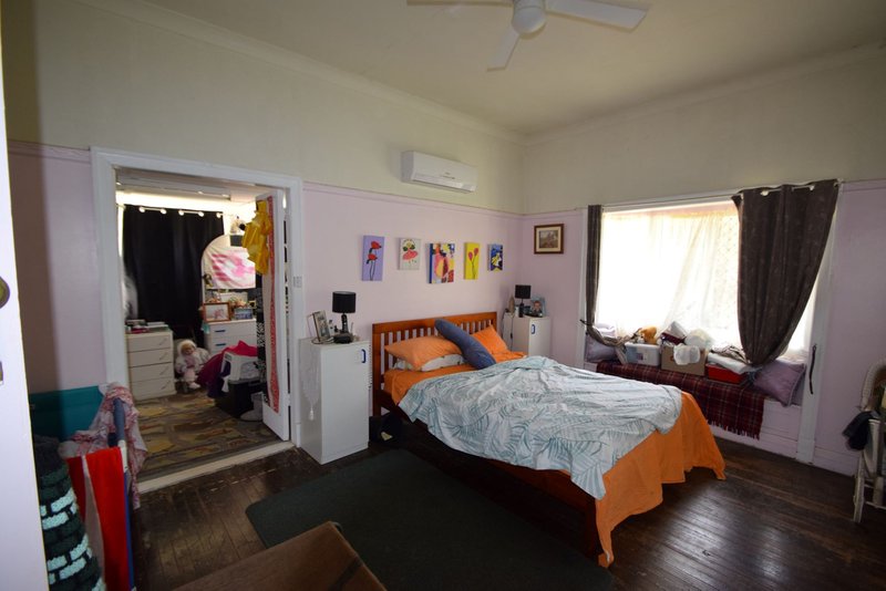 Photo - 32 Mary Street, Esk QLD 4312 - Image 3