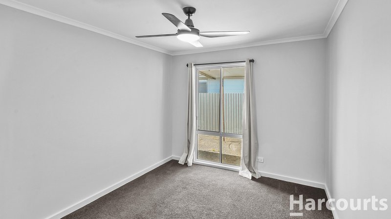 Photo - 32 Mathoura Street, Horsham VIC 3400 - Image 6