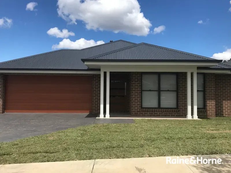 Photo - 32 Maxted Street, Renwick NSW 2575 - Image 1
